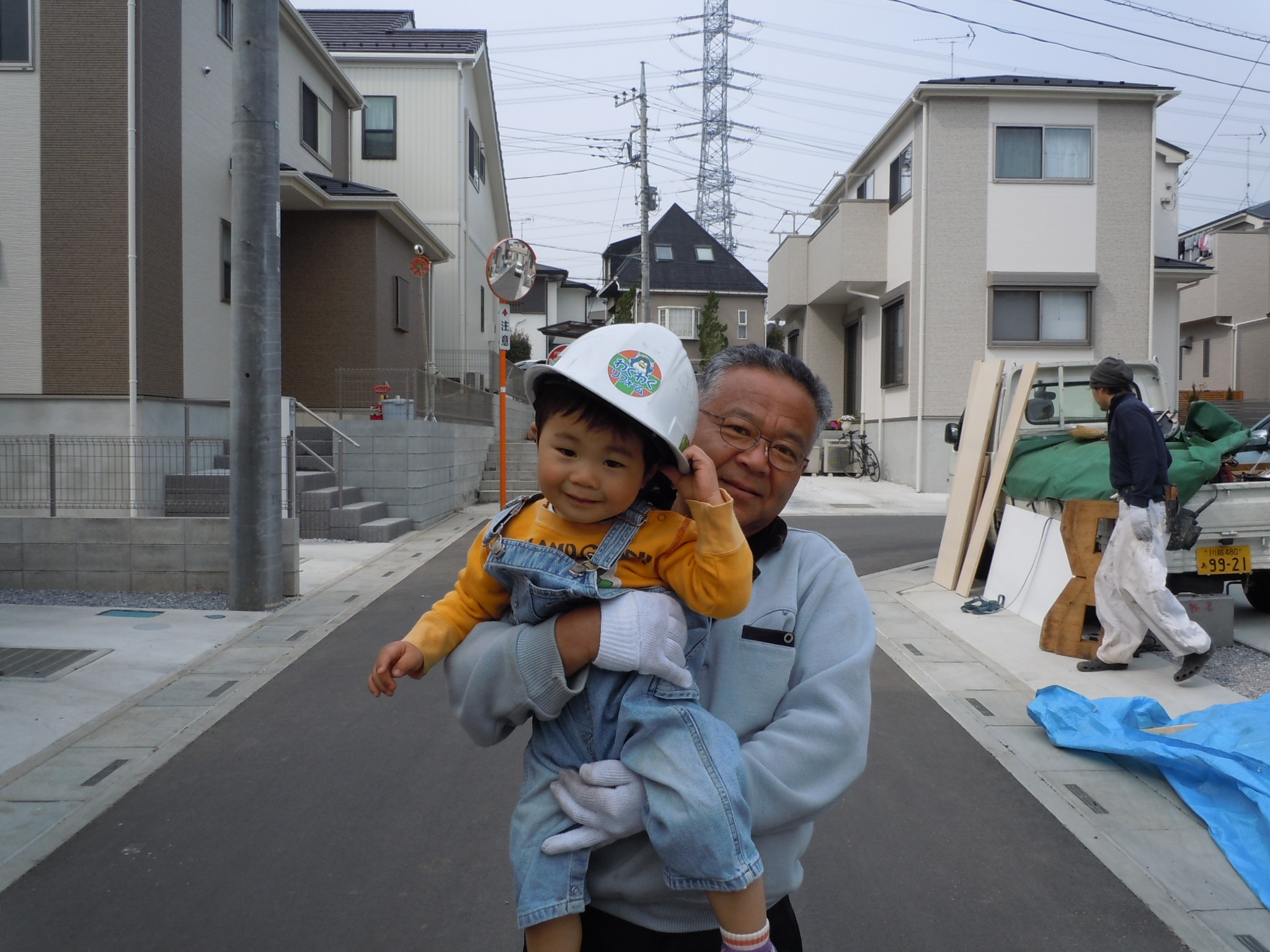 かわいい現場監督登場 わくわくリフォーム お家のリフォーム専門店